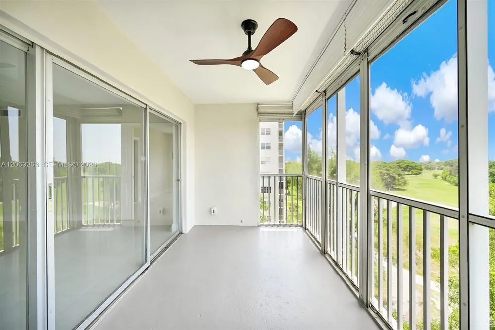3200 Palm Aire Dr #610 Pompano Beach, FL 33069