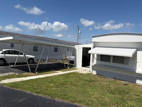 11055 SE Federal Highway #19