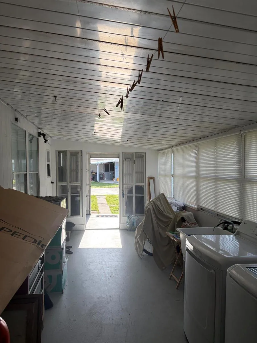 11055 SE Federal Highway #19 Hobe Sound, FL 33455