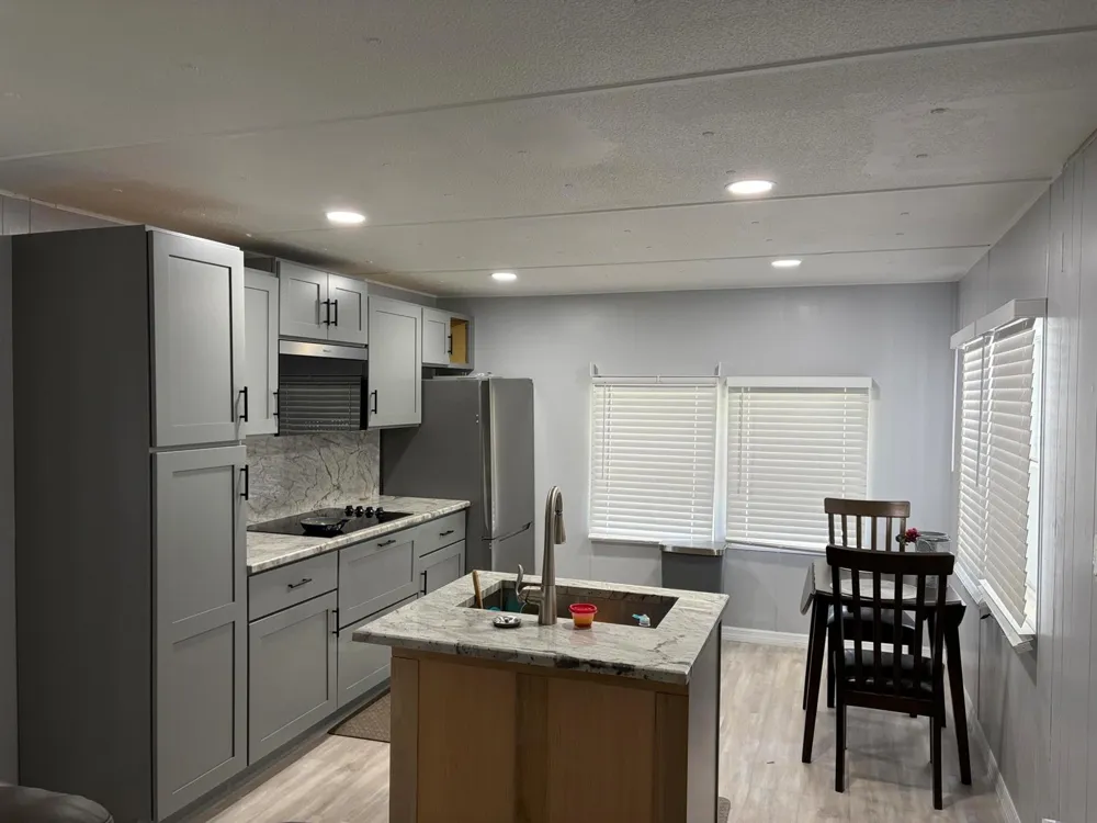11055 SE Federal Highway #19 Hobe Sound, FL 33455