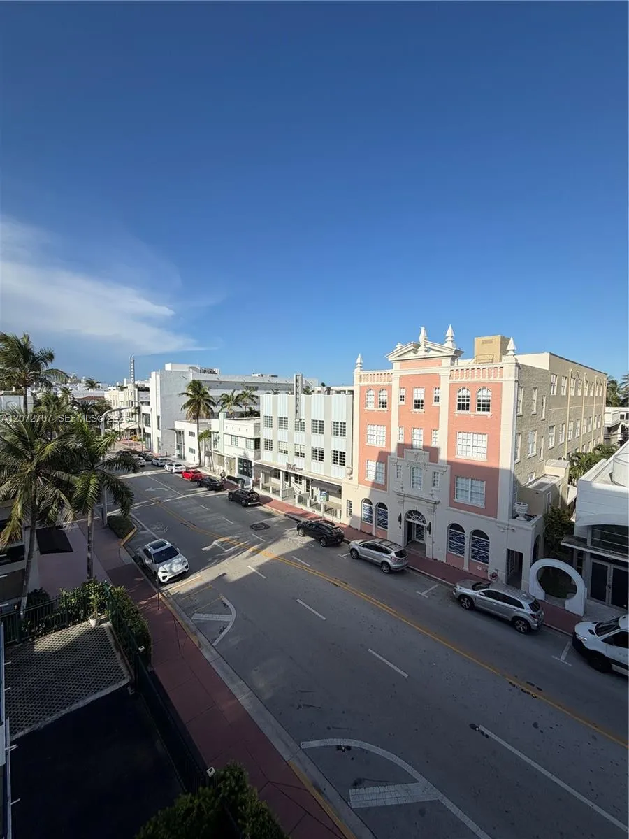 720 Collins Ave #502 Miami Beach, FL 33139