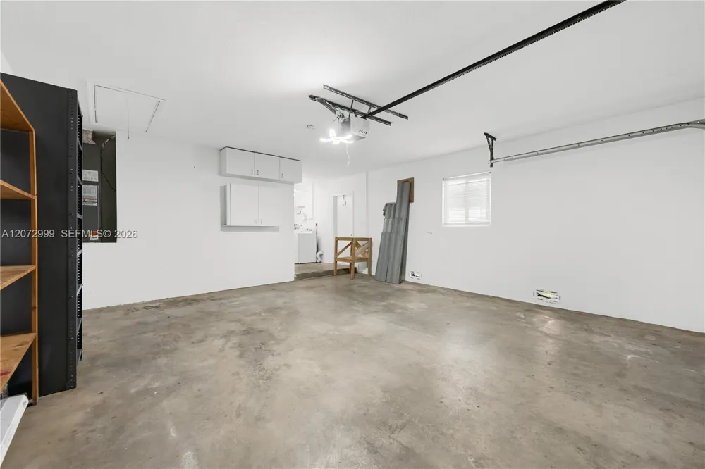 10370 NW 20th Ct Sunrise, FL 33322