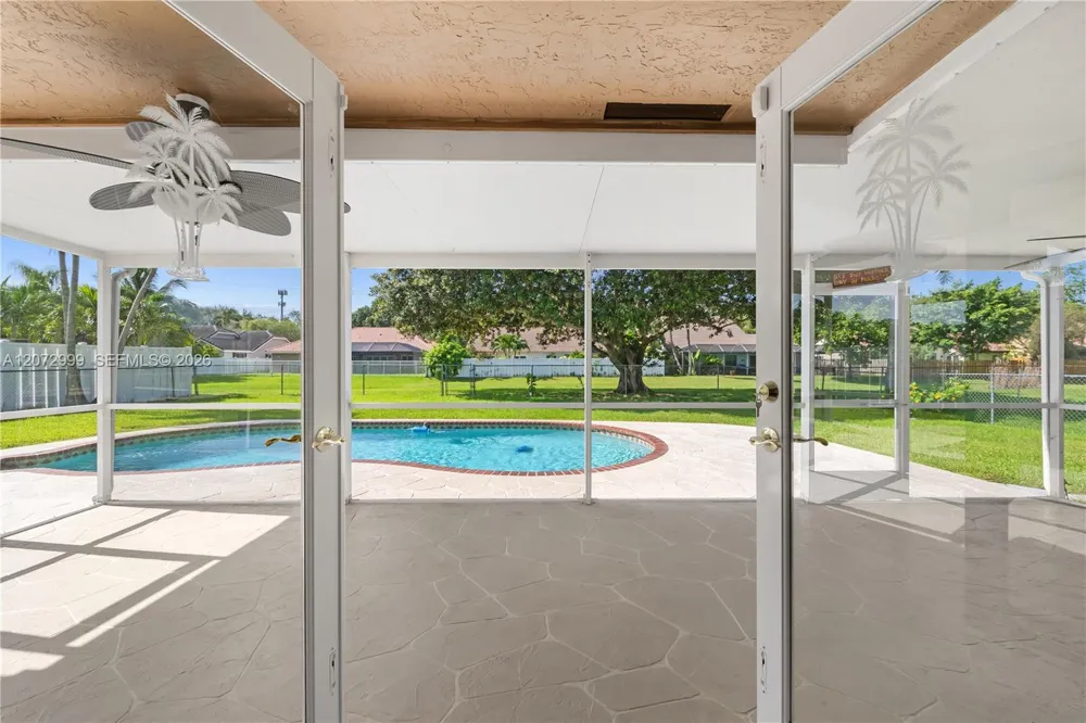 10370 NW 20th Ct Sunrise, FL 33322