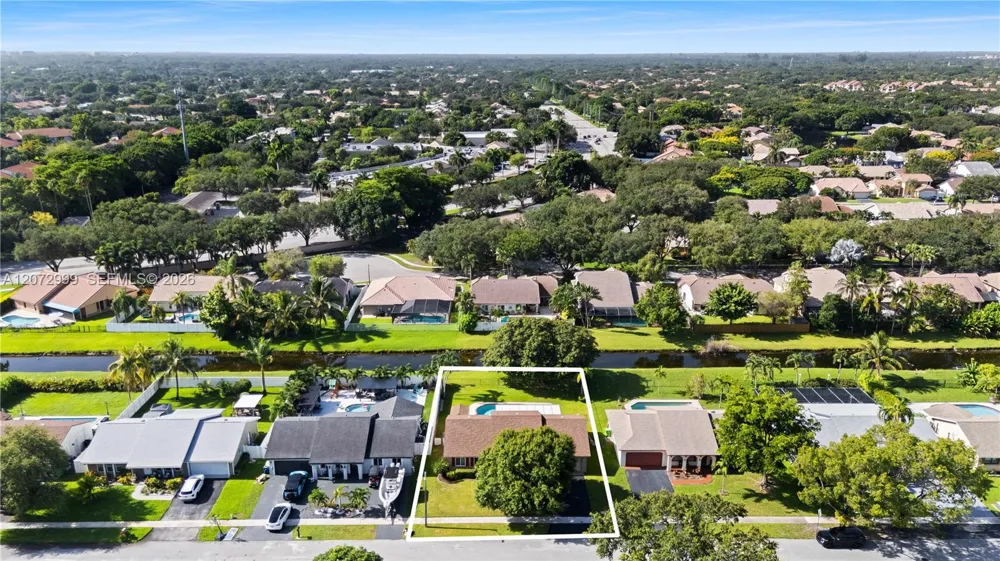 10370 NW 20th Ct Sunrise, FL 33322
