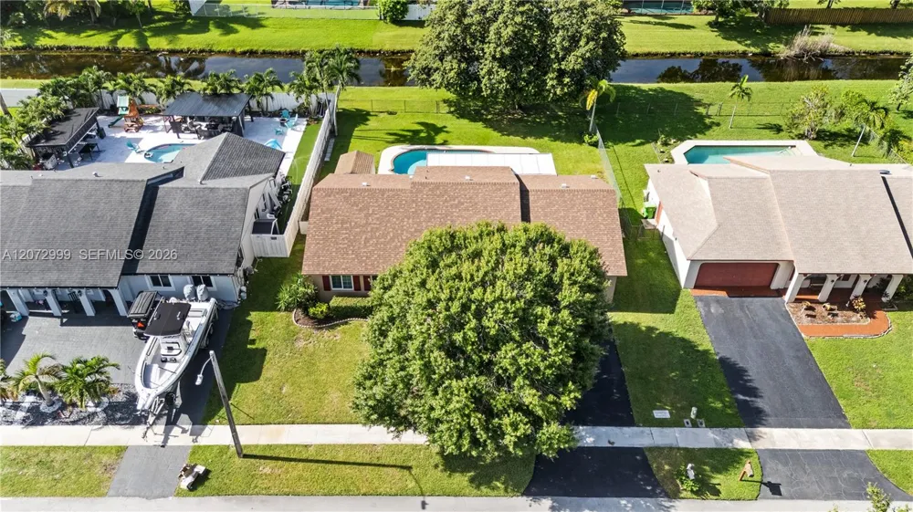 10370 NW 20th Ct Sunrise, FL 33322