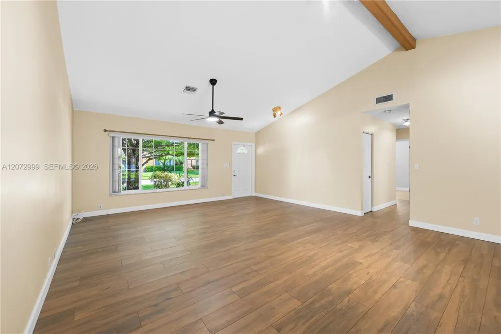 10370 NW 20th Ct Sunrise, FL 33322