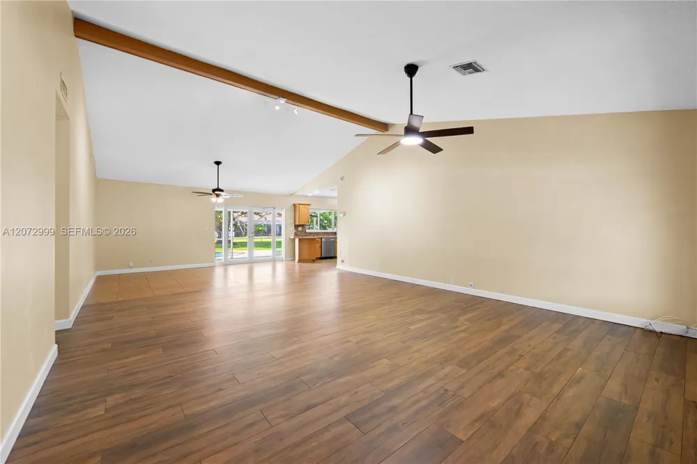 10370 NW 20th Ct Sunrise, FL 33322