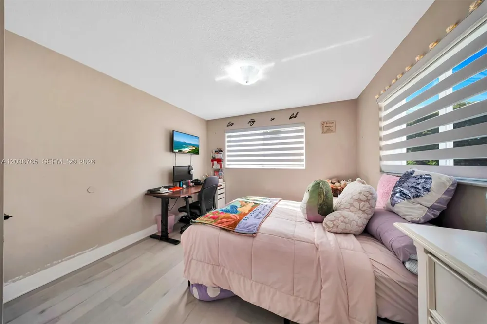 10431 SW 93rd St Miami, FL 33176