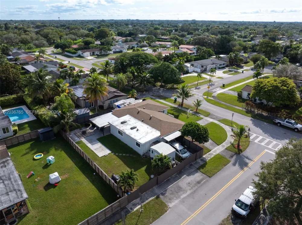 10431 SW 93rd St Miami, FL 33176