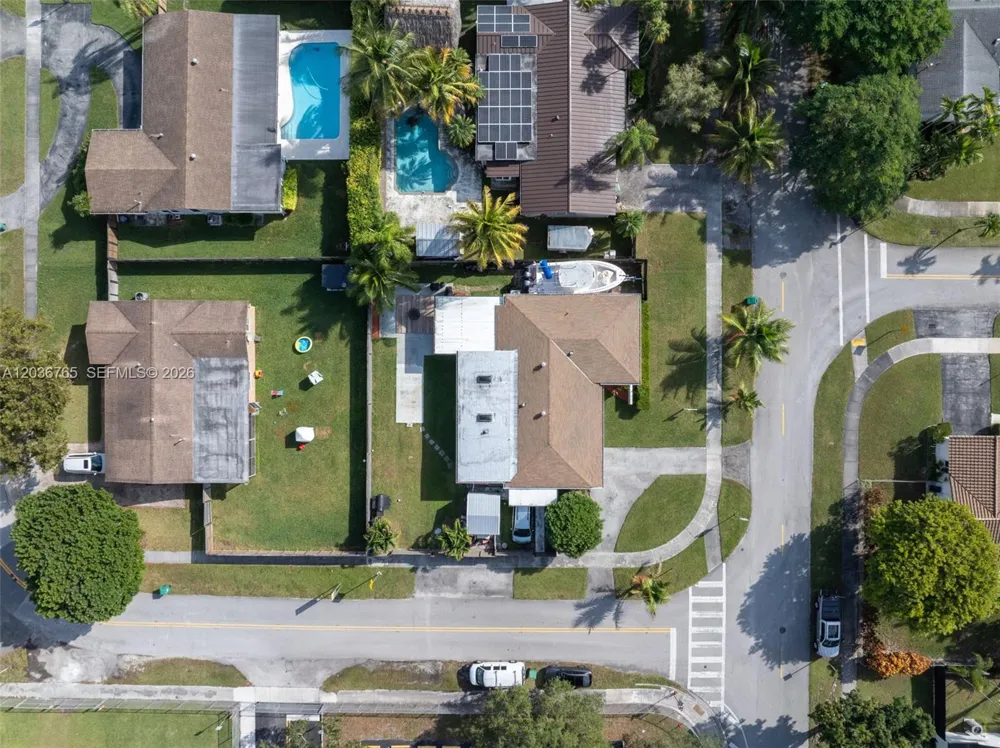 10431 SW 93rd St Miami, FL 33176