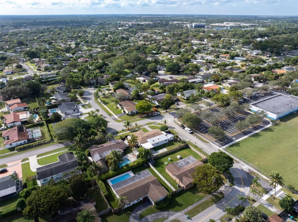 10431 SW 93rd St Miami, FL 33176