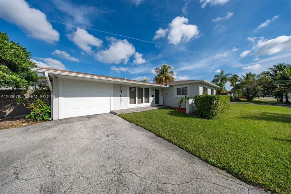 10431 SW 93rd St Miami, FL 33176