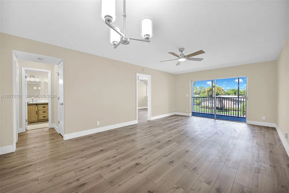 215 SE 3rd Ave #206B Hallandale Beach, FL 33009