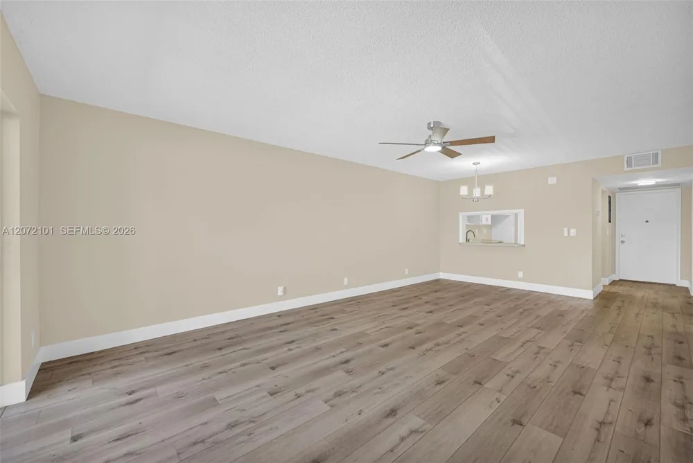 215 SE 3rd Ave #206B Hallandale Beach, FL 33009