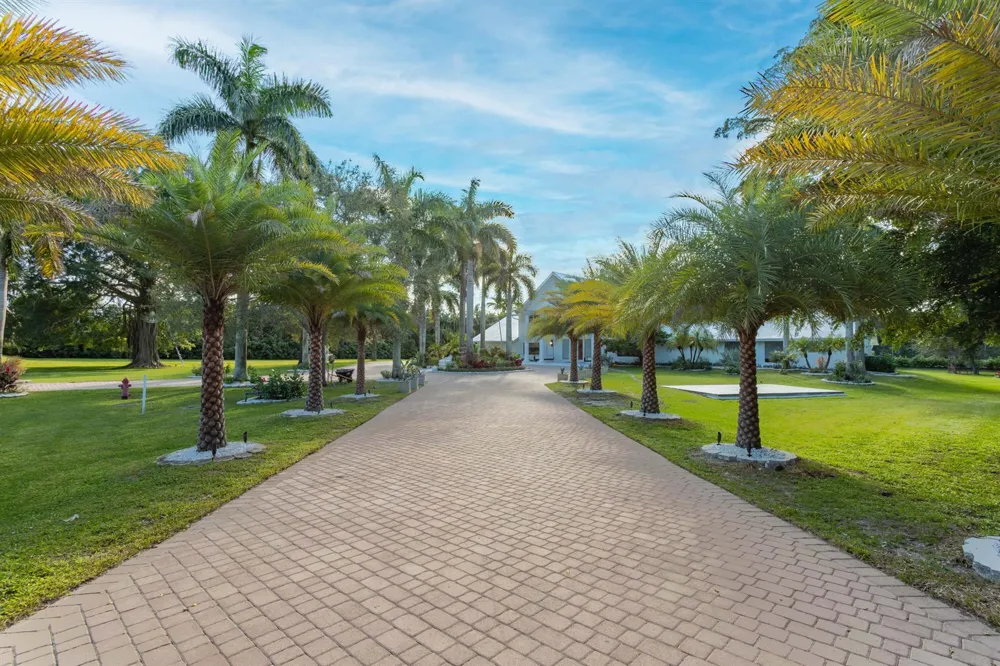 16343 SIMS ROAD Delray Beach, FL 33484