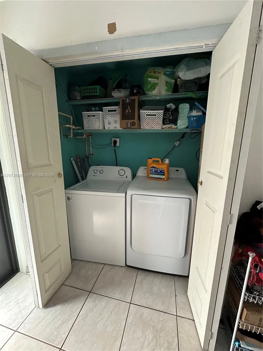 4860 NW 190th St Miami Gardens, FL 33055