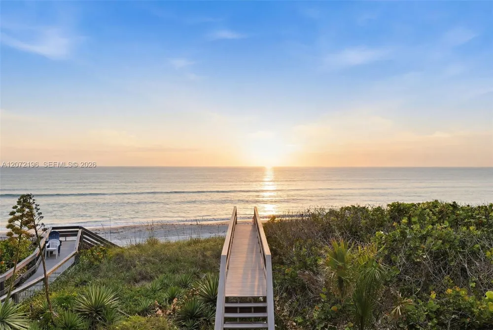 2725 S. HIGHWAY A1A Melbourne Beach, FL 32951