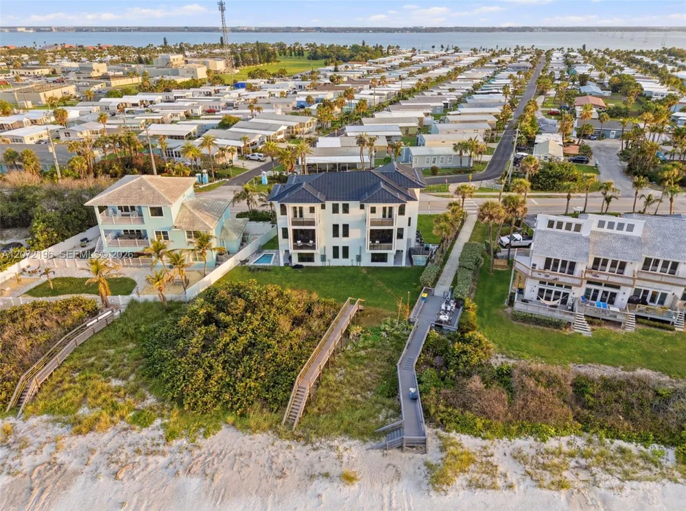 2725 S. HIGHWAY A1A Melbourne Beach, FL 32951