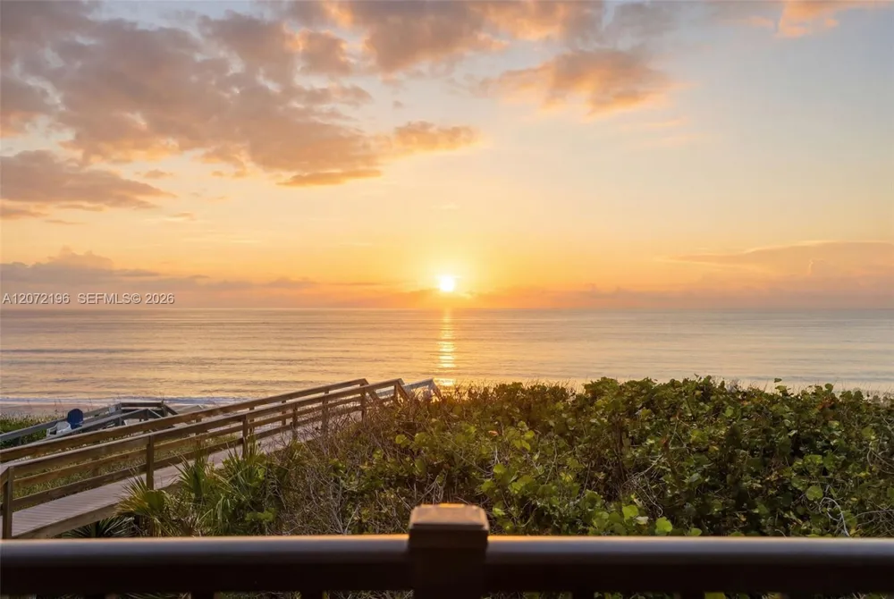 2725 S. HIGHWAY A1A Melbourne Beach, FL 32951