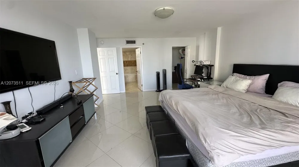 210 174th St #1119 Sunny Isles Beach, FL 33160