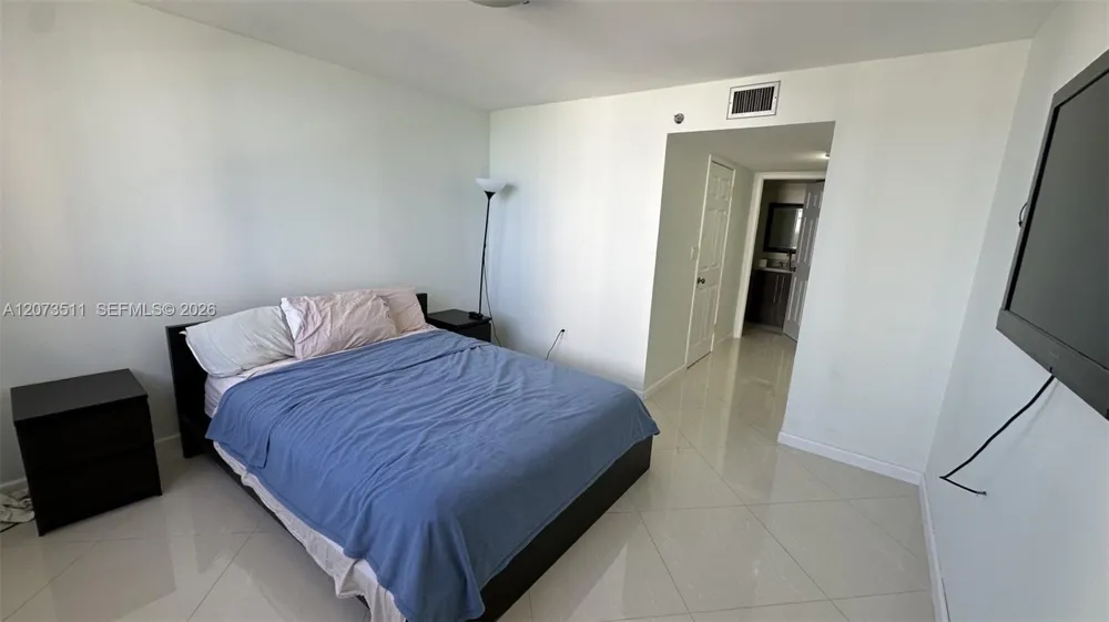 210 174th St #1119 Sunny Isles Beach, FL 33160
