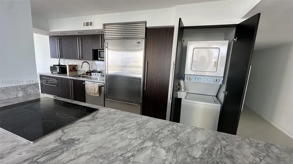 210 174th St #1119 Sunny Isles Beach, FL 33160