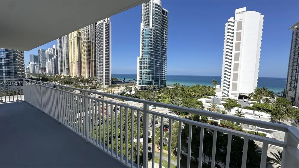 210 174th St #1119 Sunny Isles Beach, FL 33160