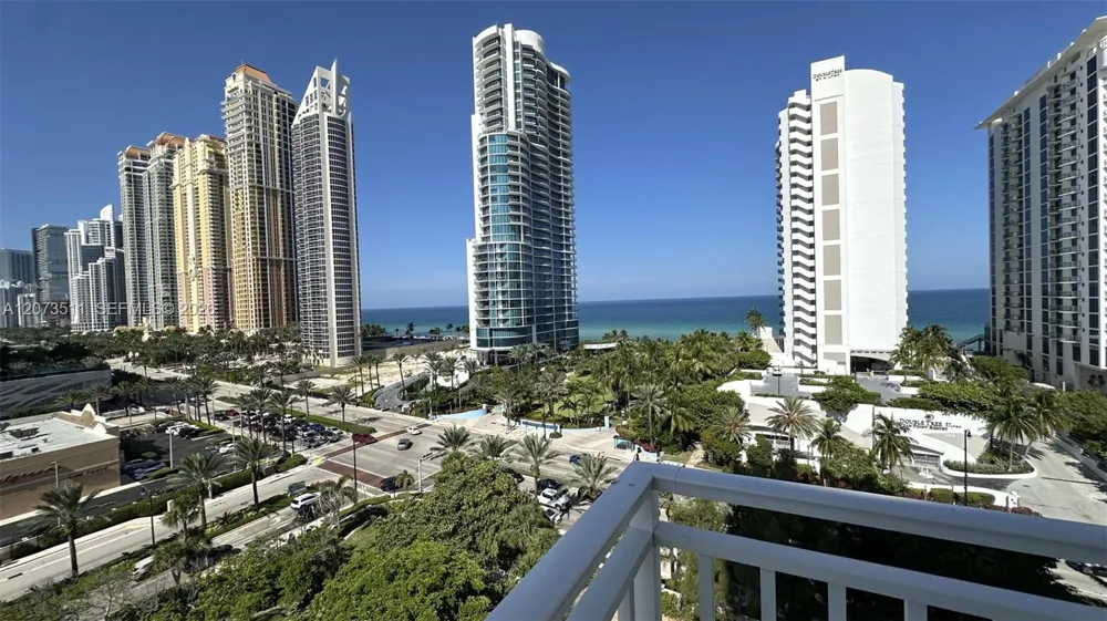 210 174th St #1119 Sunny Isles Beach, FL 33160
