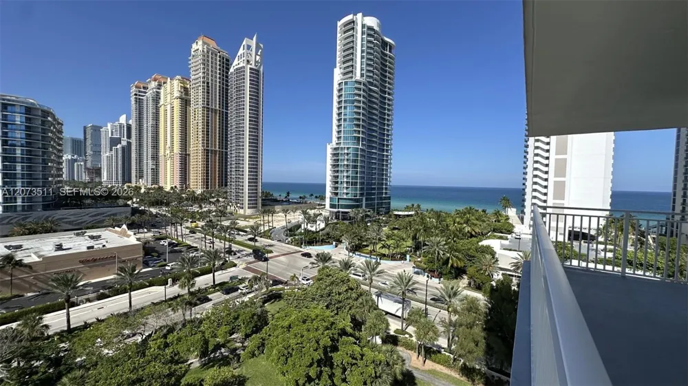 210 174th St #1119 Sunny Isles Beach, FL 33160