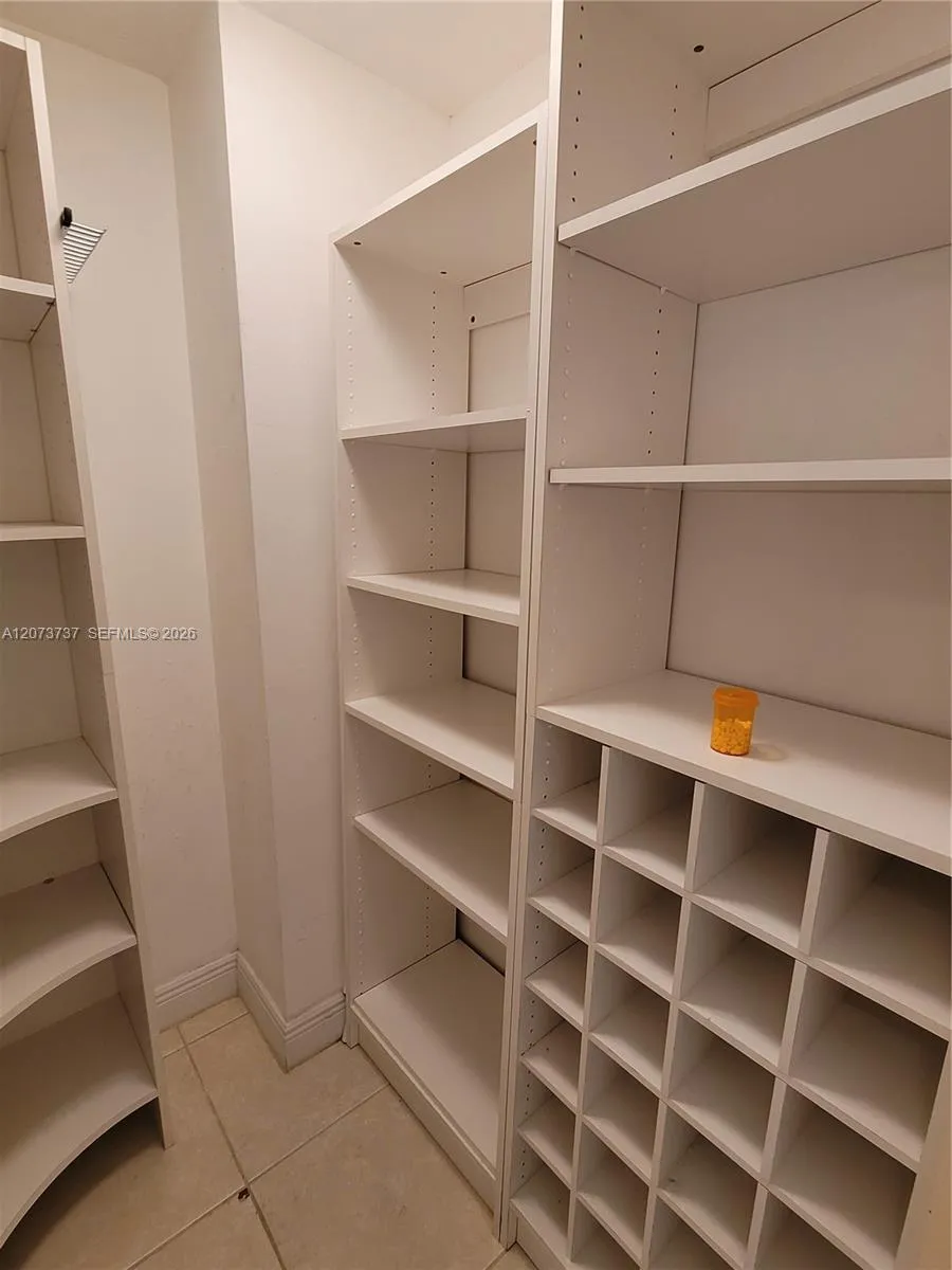 8233 Harding Ave #204 Miami Beach, FL 33141