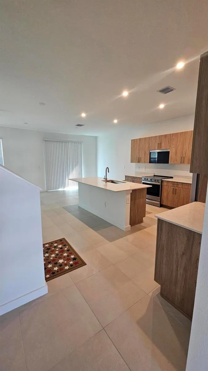 5351 SE CABLE DRIVE Stuart, FL 34997