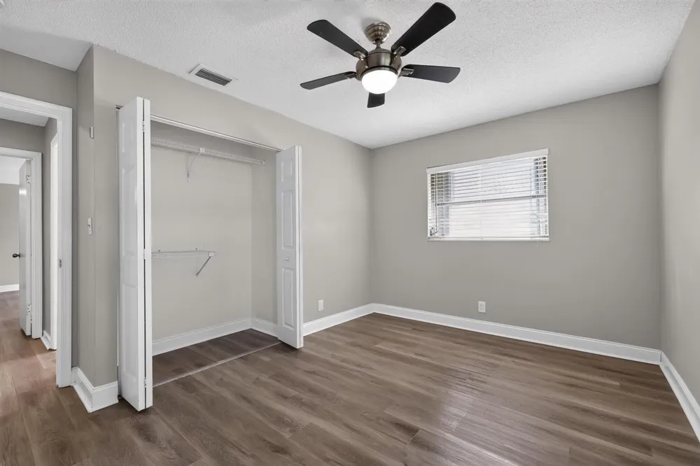 7823 NW 40TH STREET Coral Springs, FL 33065