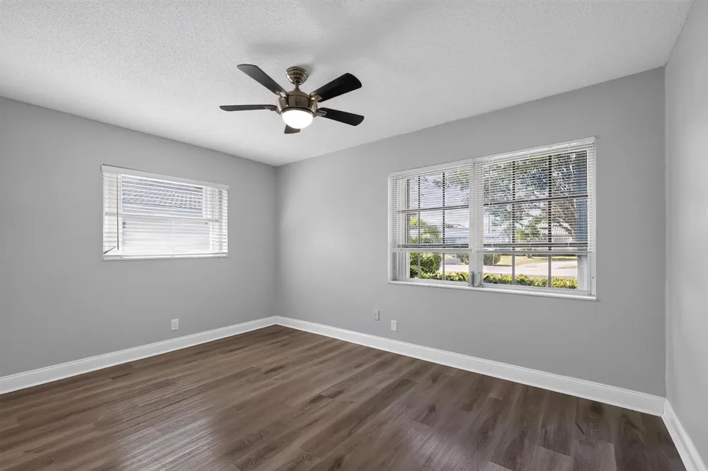 7823 NW 40TH STREET Coral Springs, FL 33065