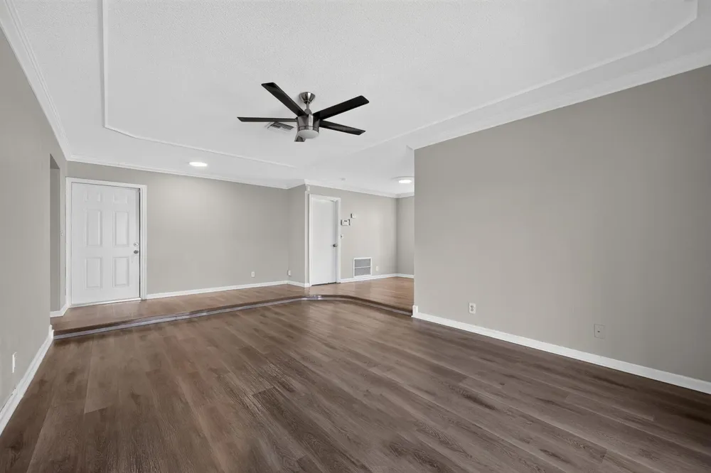 7823 NW 40TH STREET Coral Springs, FL 33065