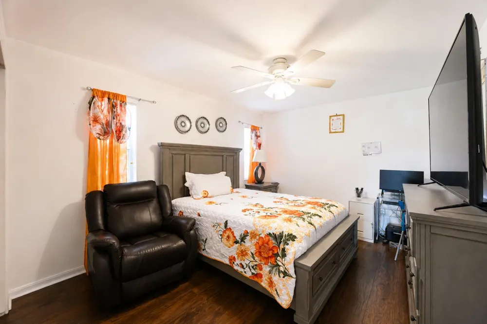 397 SW RAY AVENUE Port St. Lucie, FL 34983