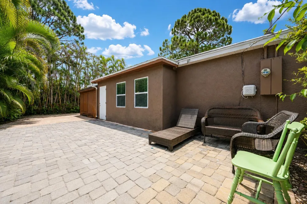 397 SW RAY AVENUE Port St. Lucie, FL 34983
