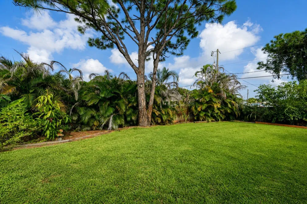 397 SW RAY AVENUE Port St. Lucie, FL 34983