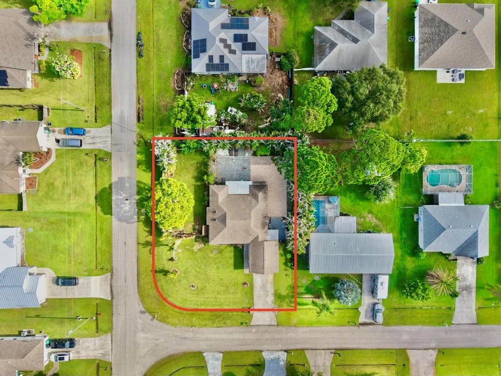 397 SW RAY AVENUE Port St. Lucie, FL 34983