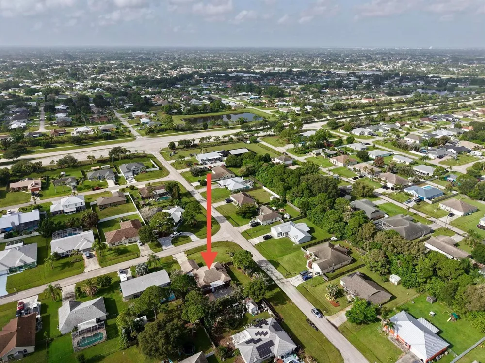 397 SW RAY AVENUE Port St. Lucie, FL 34983