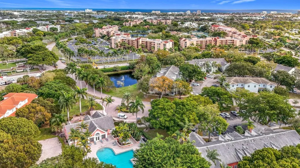 1020 CRYSTAL WAY #M Delray Beach, FL 33444