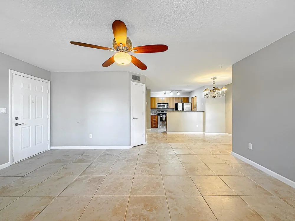 1020 CRYSTAL WAY #M Delray Beach, FL 33444