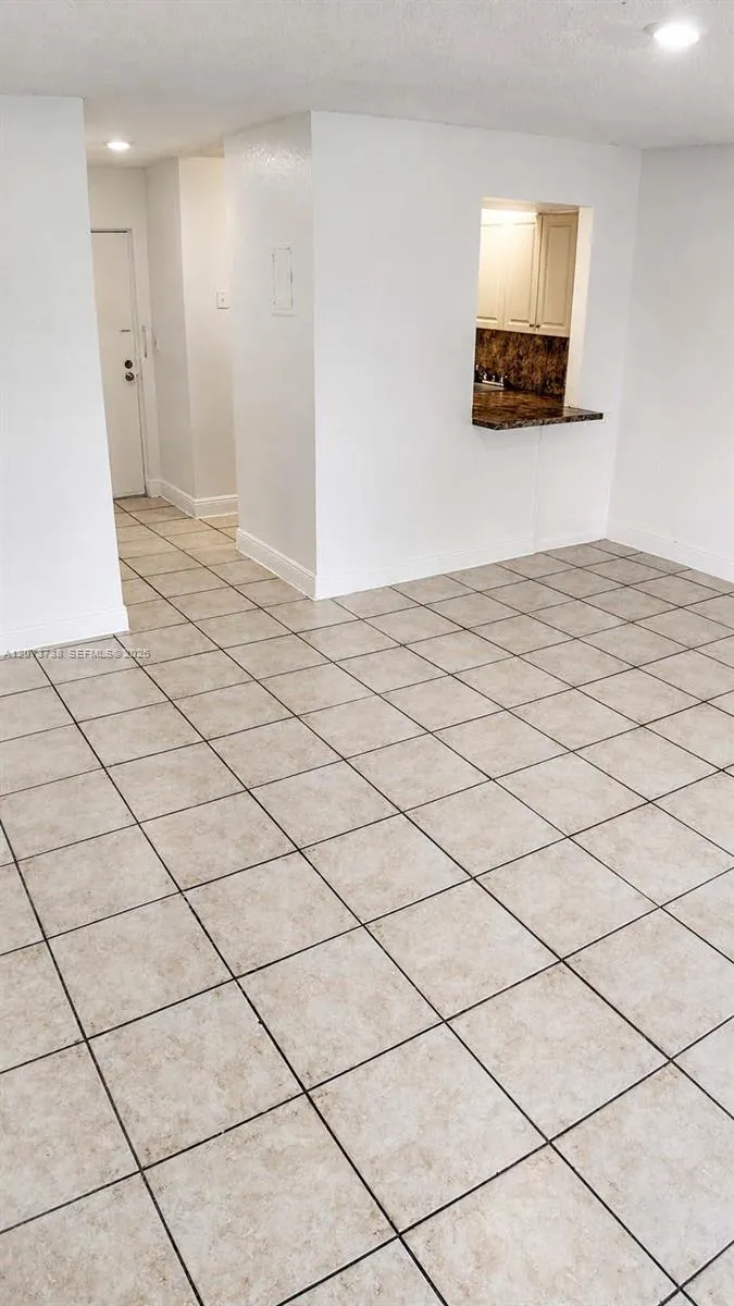 11120 SW 196th St #B411 Cutler Bay, FL 33157