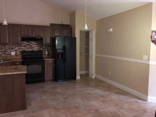 5305 EAGLE LAKE DRIVE Palm Beach Gardens, FL 33418