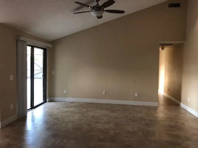 5305 EAGLE LAKE DRIVE Palm Beach Gardens, FL 33418