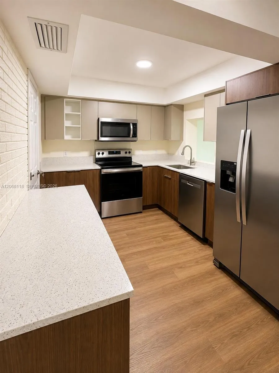 6136 SW 20th St Miramar, FL 33023