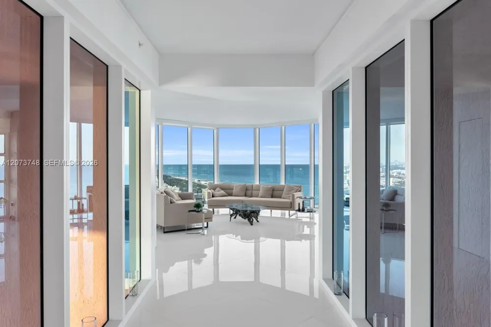 300 S Pointe Dr #3105 Miami Beach, FL 33139