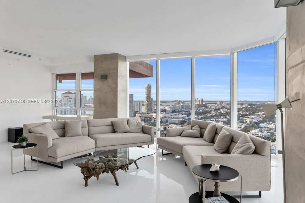 300 S Pointe Dr #3105 Miami Beach, FL 33139