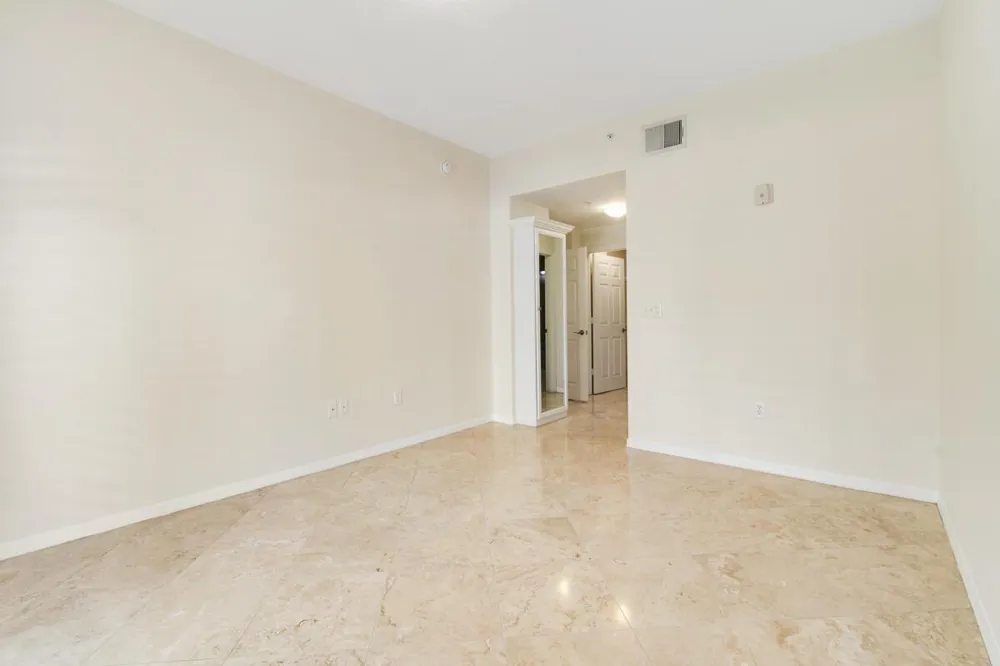 4905 Midtown Lane #2107 Palm Beach Gardens, FL 33418