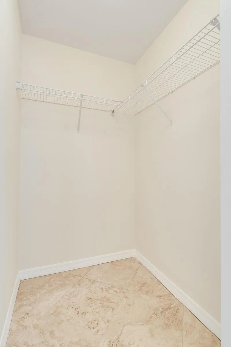4905 Midtown Lane #2107 Palm Beach Gardens, FL 33418