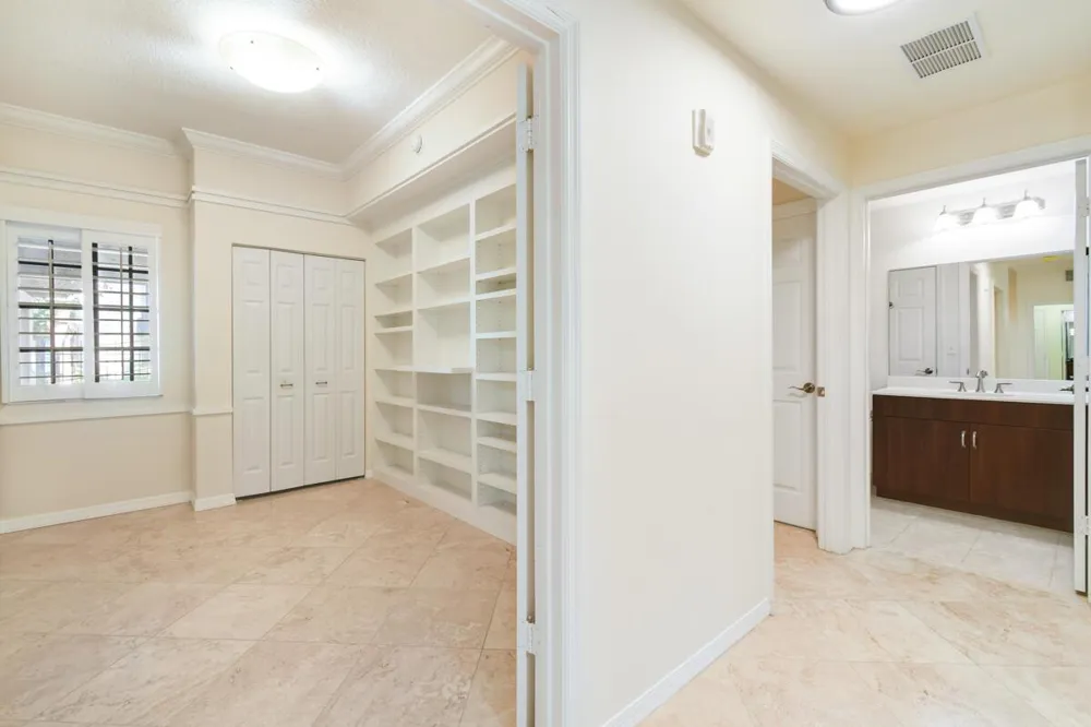 4905 Midtown Lane #2107 Palm Beach Gardens, FL 33418